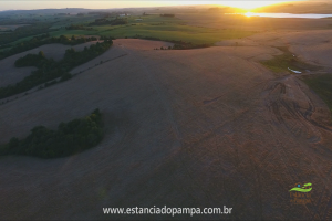 Fazenda Reconquista - Cachoeira do Sul.00_00_14_03.Quadro004_a2cea8ccacd2121a7bdb646437f3bdd7264f5080.png